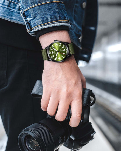 8336C | Quartz Men Watch | Nylon Band